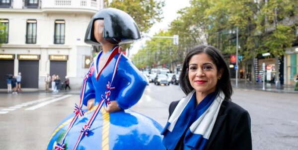 Madeline Díaz fue la creadora de la obra de este año, titulada “Frutas de Dominicana”.