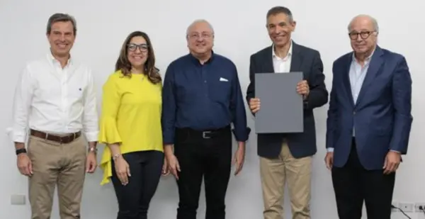 Marco Cabral, Denisse Sena, Miguel Lama, Georgi Jekov y Mauricio Haché.