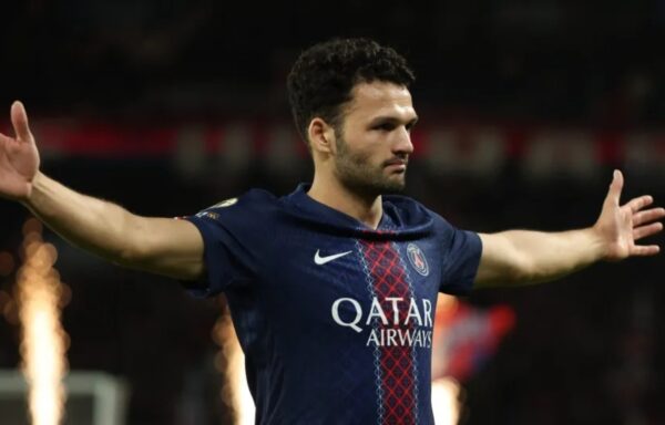 Gonçalo Ramos anotó en  minuto 95 y puso al PSG en  sendero de la victoria por penales.  AP