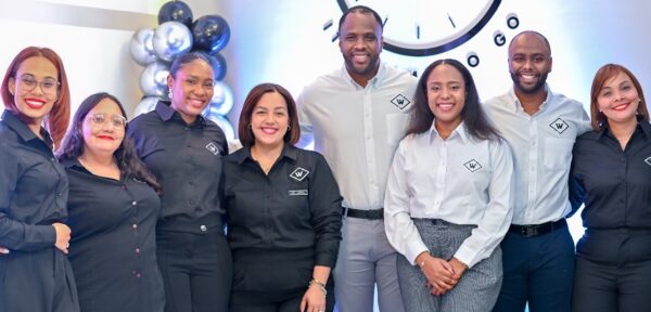 Amerlis Pérez, Vanessa Ontiveros, Koralie Joseph, Dayanna Acosta, Marvings Exil, Thaira Joseph, Farhiell Exil y Johanna Rodríguez.