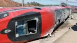 Parte trasera del tren Iryo que descarriló y recibió el impacto de un Alvia en sentido contrario a más de 200 kmh.