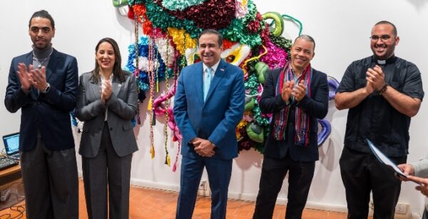 Julián Kunhardt, Alieska Díaz, Víctor Suárez, Melanio Guzmán y Rafael Antonio Peña.