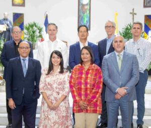 Juan José Alorda, presidente de ARAPF, encabezó la actividad junto a colaboradores.