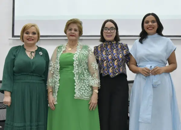 Rommy Grullón, Marisela Aybar de Grullón, Andris Féliz y Rommy Pichardo Grullón.