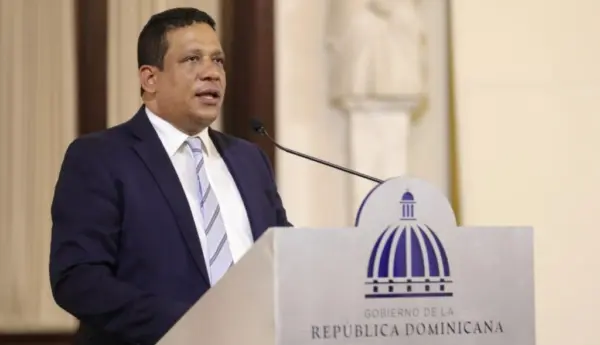 Carlos Pimentel indicó que la nueva ley deja a la Dirección de Compras convertida en un organismo robusto.
