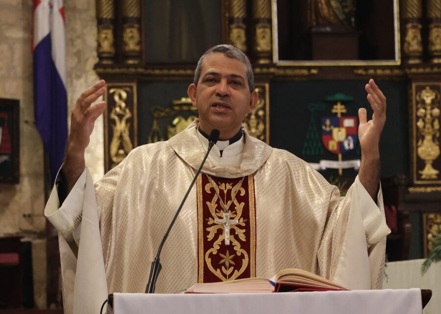 Primera misa del año 2026 en la catedral  fotos Guillermo Burgos