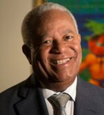 Osvaldo Santana publica tercera edición de obra.