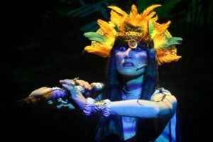 Personaje de la pieza teatral, Anak