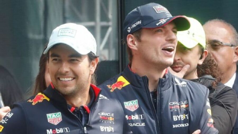 Checo Pérez y Max Verstappen