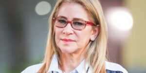 Esposa de Maduro acusa a Guaidó por ataque y dice que "no se salva de esta"