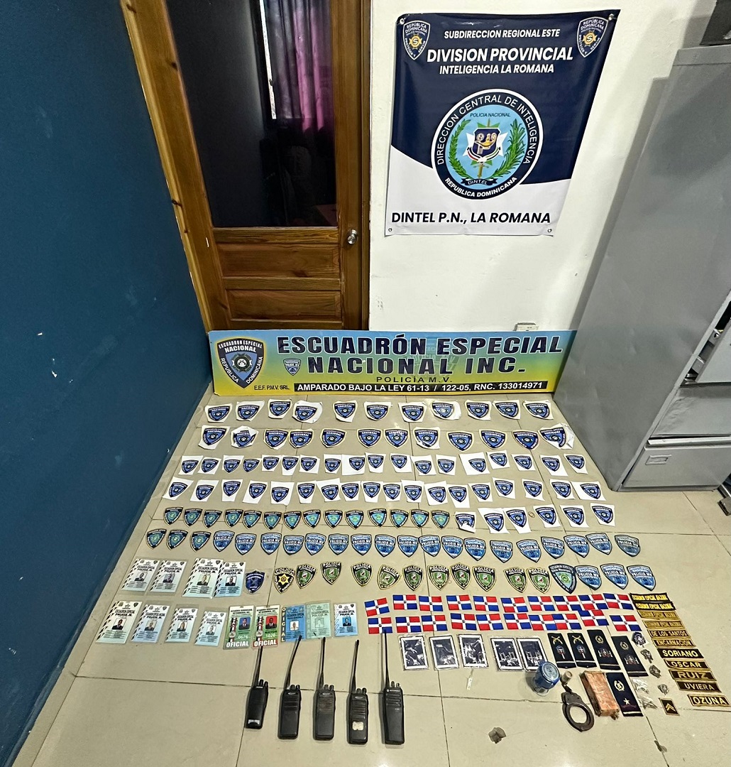 Desmantelan red de falsificación en Villa Hermosa; ocupan más de 500 carnés  policiales y militares