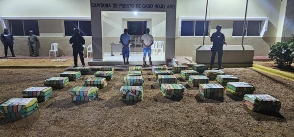 DNCD-PEDERNALES-PAQUETES