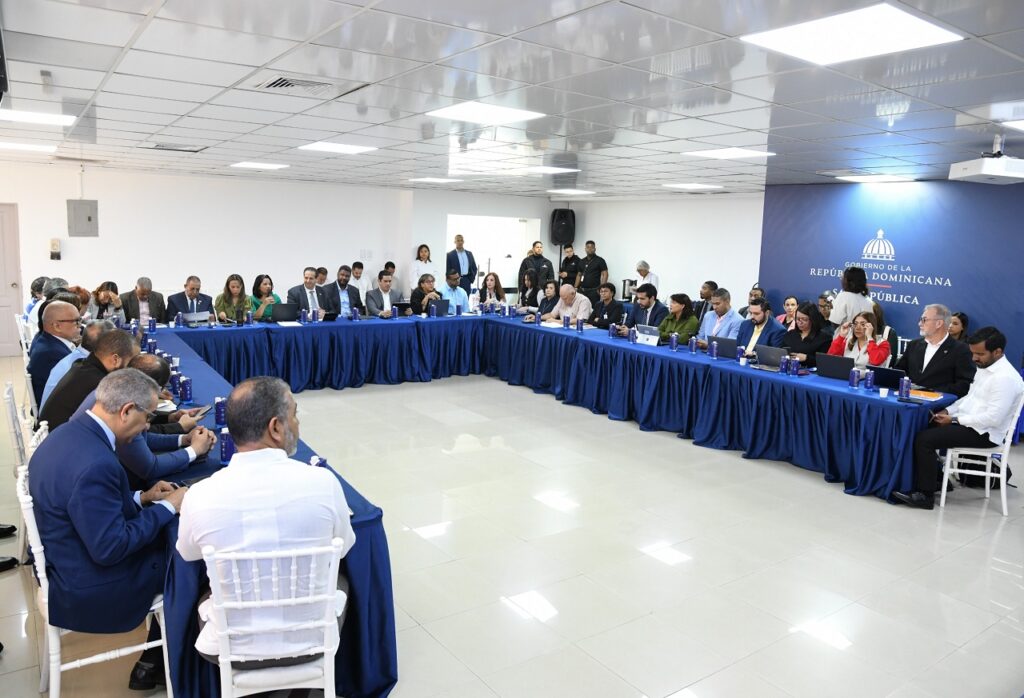 Directivos del Ministerio de Salud socializan los lineamientos del reciente Consejo de Ministros Ampliado