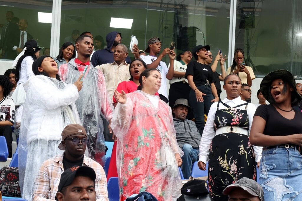 Batalla de la fe-Iglesia-estadio olímpico