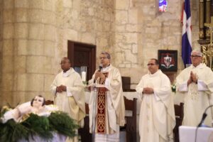 El arzobispo coadjutor de Santo Domingo, Carlos Morel Diplán