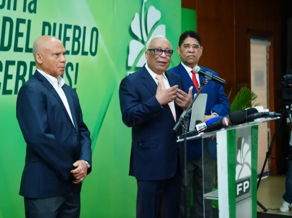 El secretario de Asuntos Económicos de la Fuerza del Pueblo, Daniel Toribio