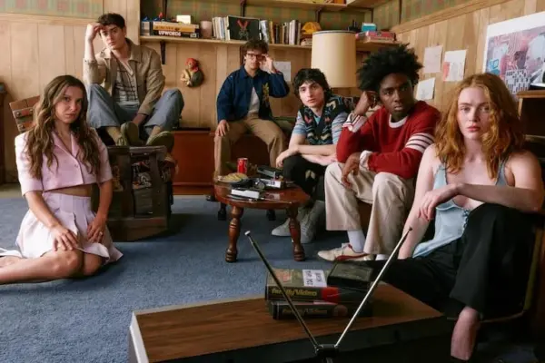 Elenco de la serie juvenil y de terror Stranger Things
