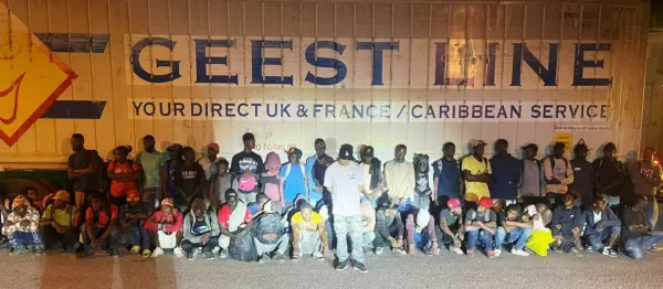 Haitianos detenidos en Valverde