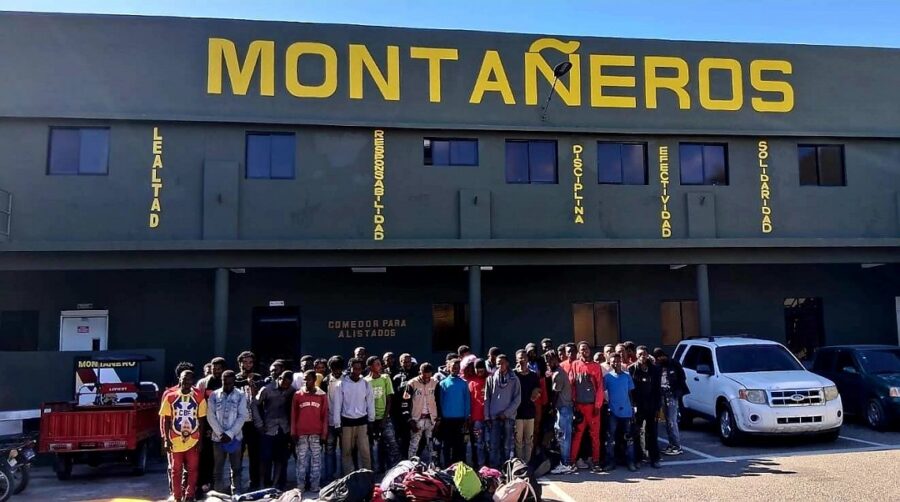 Haitianos detenidos zona sur