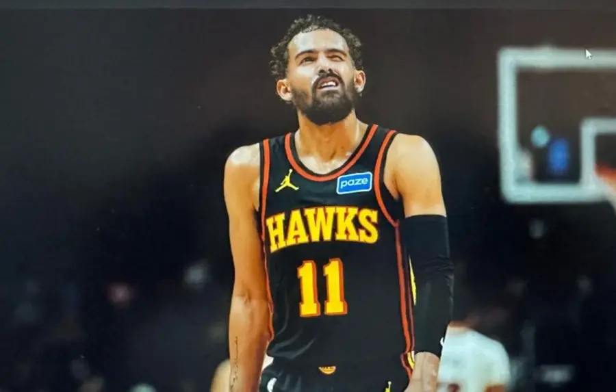 Hawks-Trae Young