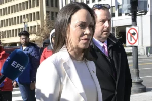 La líder opositora venezolana y Premio Nobel de la Paz, María Corina Machado, llega a la Casa Blanca, este 15 de enero de 2026, en Washington (EE.UU.).