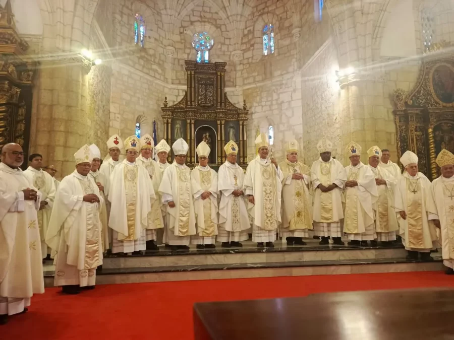 OBISPOS MOREL DIPLAN EPISCOPADO