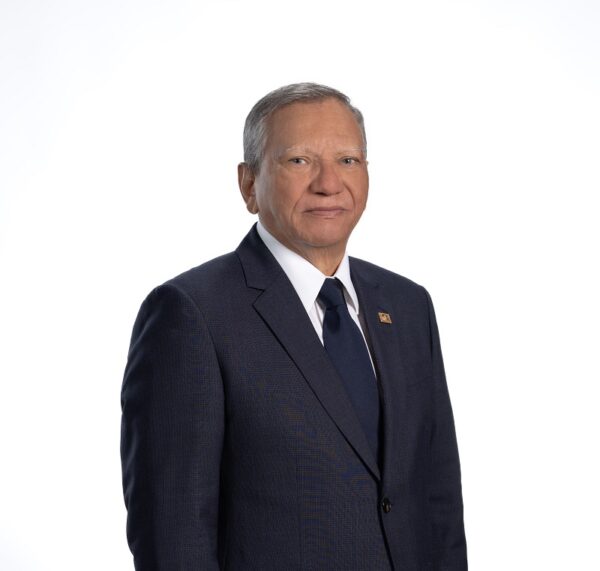 PE Ejecutivo Dr. Leonardo Aguilera 1