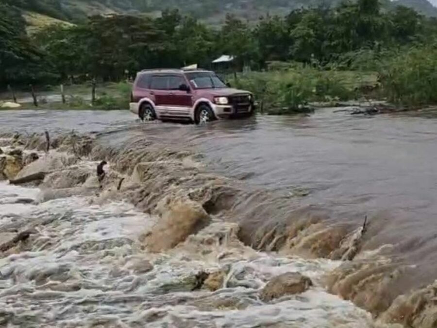 Puente colapsado en Puerto Plata
