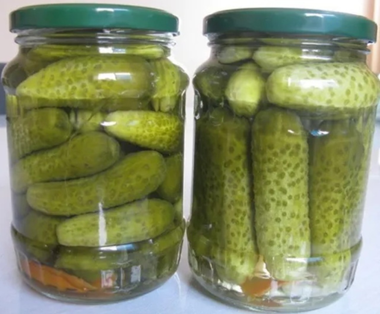 Retiran del mercado Nueva York pepinillos tras informes había vidrio en frascos