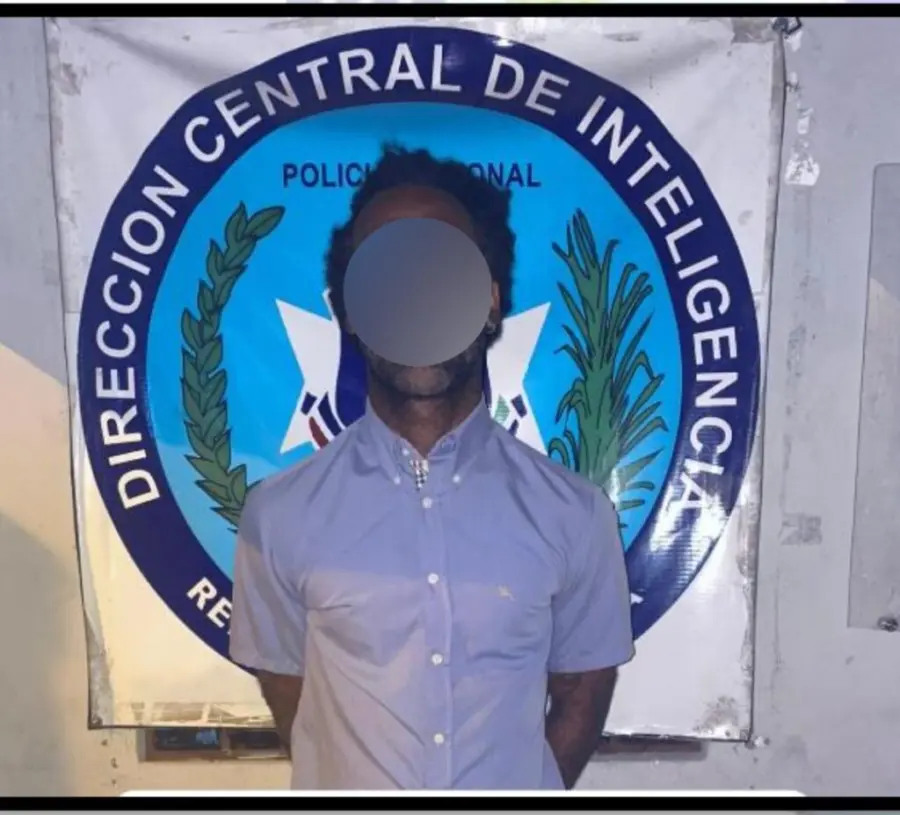 Metro-Policía }