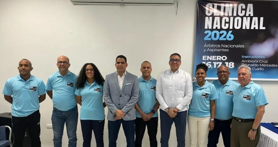 Desde la izquierda, Gerlin Batista, Ramón Ceballos, Paola Cuello, Rafael Uribe, Ambiorix Cruz, Junior Páez, Karla Peña, Carlos Gerónimo y Pedro Ortiz.