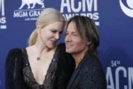 Fotografía de archivo de la actriz australiana Nicole Kidman (i) y su exesposo, el cantautor australiano Keith Urban (d).