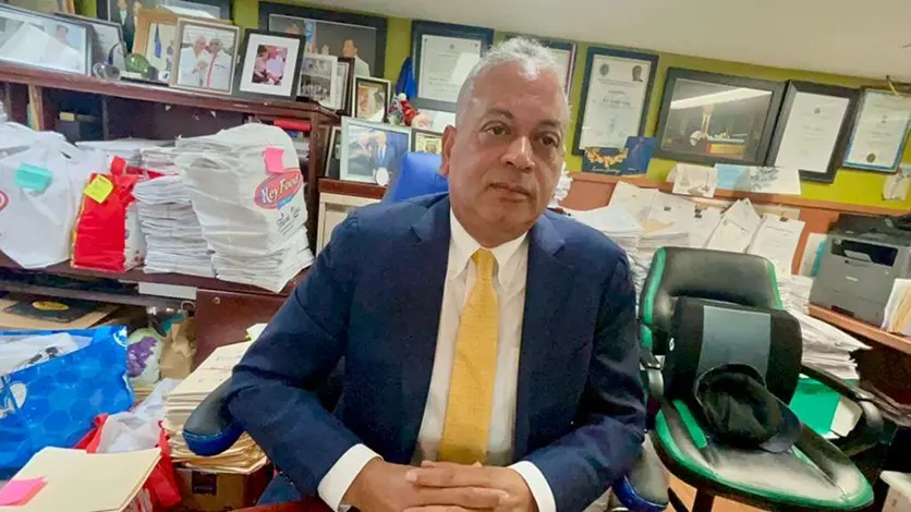 eX DIPUTADO -LUNA-NY