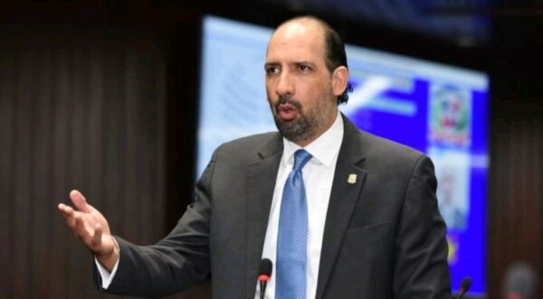 Henry Merán dirigente de la Fuerza del Pueblo.