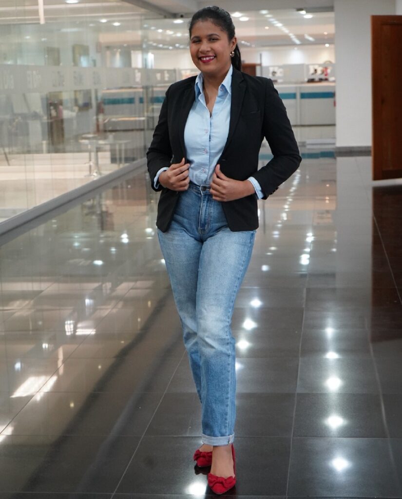 Catherine Espino-joven