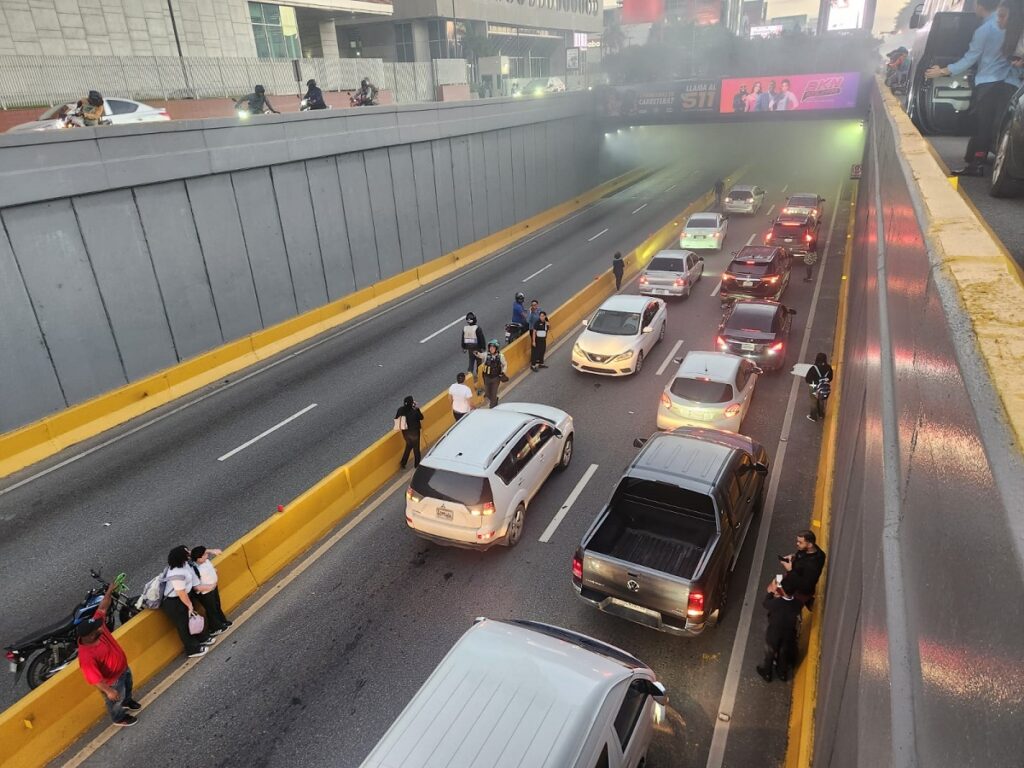 27 de febrero-Tapón