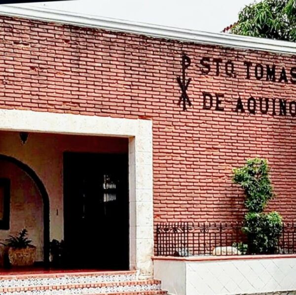 parroquia santo tomas de aquino