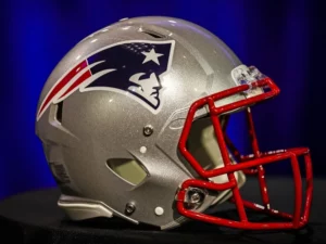 Imagen de archivo del casco de los New England Patriots en acto de NFL.