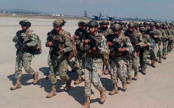 Hay 2 mil soldados que refuerzanla  seguridad en Jalisco.