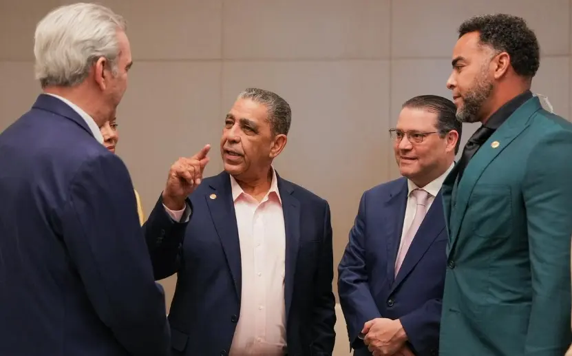 Sanz estableció que    el empleo formal es la prioridad.