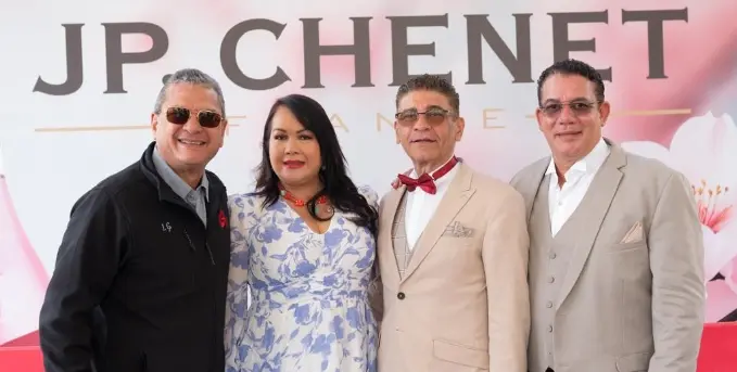 Ignacio Glass, Sulin Lantigua de Glass, Bismarck Morales y Junior Jorge.