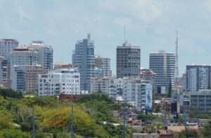 Para los próximos periodos segundo semestre  se proyecta un recorte en la TPM.