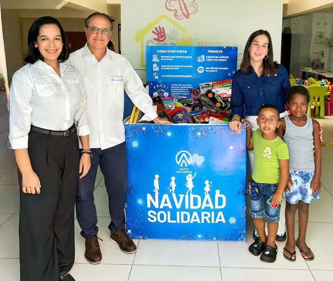 Lissette Mesa, Carlo Álvarez y María Teresa Sangiovanni.