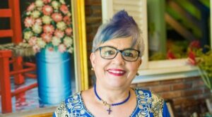 Insiste en la necesidad de crear fusiones musicales que integren expresiones como gagá, palos y atabales.