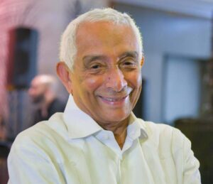 El maestro Rafael Solano es un a gloria dominicana.