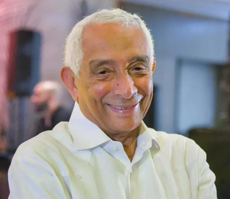 El maestro Rafael Solano es un a gloria dominicana.