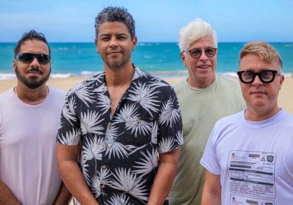 Héctor Aníbal Estrella, Rigo Zapata, Alfio Lora  y Jean Pimentel (baterista y coproductor).