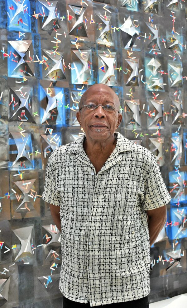 Hasta el 5 de abril, las obras de Ernest Breleur estarán en exhibición de 10:00 de la mañana hasta las 6:00 de la tarde.