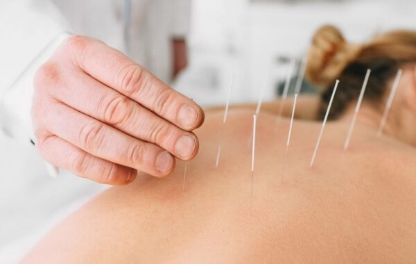 La investigación presentada aporta luz sobre cómo enfoques integrativos pueden ayudar a millones de personas.