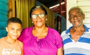 Ciudadanos de varias comunidades se han beneficiado del programa.